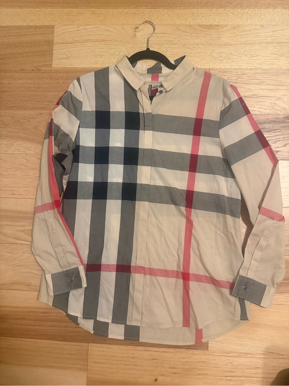 Burberry Womens Cream Plaid Button-Down Shirt with Gray and Red Stripes - Picture 5 of 5